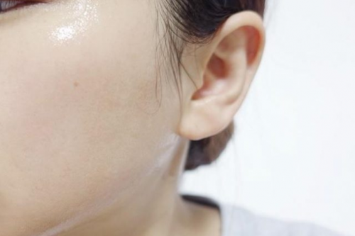 【衝撃！！】たったの１ヵ月で、シワやほうれい線を目立たなくさせる裏技スキンケアが凄すぎた！