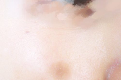 【美容誌で話題！】シミを消したくて国が認めた○○を使ったら色白すぎて心配されるようになった