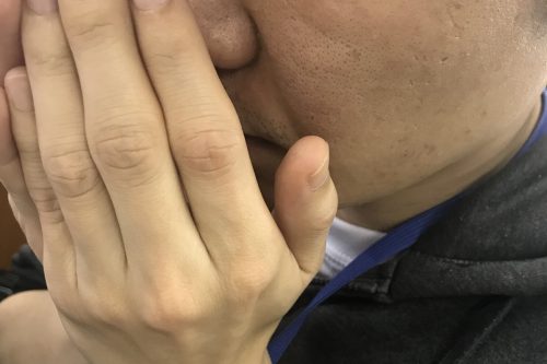 「マジ臭い！ｗ」陰口言われ続けた口臭が10分で消えた？！500円から試せる悪臭分解サプリとは